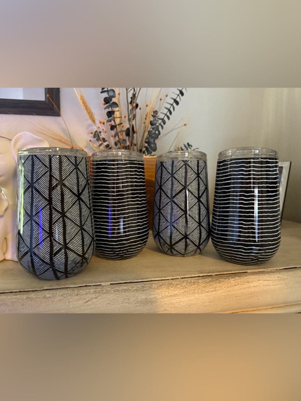 Members Mark Black & White Geometric Glass Tumbler Set With Lids